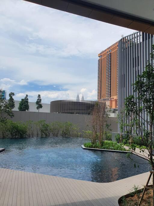 Ferienwohnung Infinity Pool/ Lucentia Bbcc, Near Lalaport, Pnb118, Klcc Kuala Lumpur Exterior foto