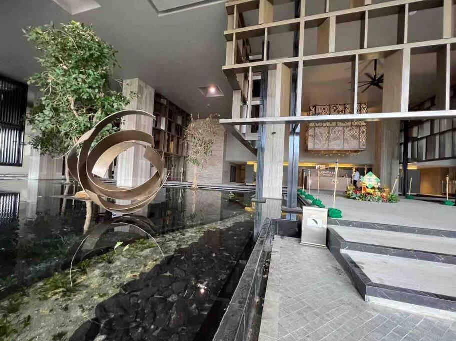 Ferienwohnung Infinity Pool/ Lucentia Bbcc, Near Lalaport, Pnb118, Klcc Kuala Lumpur Exterior foto