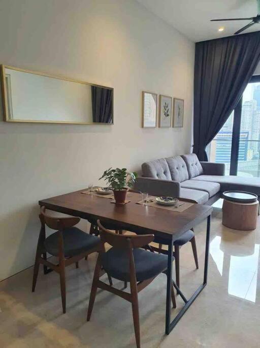 Ferienwohnung Infinity Pool/ Lucentia Bbcc, Near Lalaport, Pnb118, Klcc Kuala Lumpur Exterior foto
