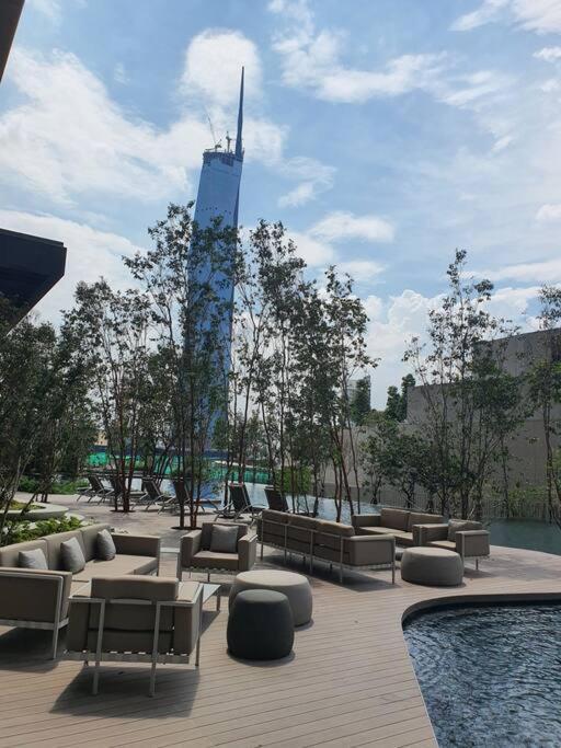 Ferienwohnung Infinity Pool/ Lucentia Bbcc, Near Lalaport, Pnb118, Klcc Kuala Lumpur Exterior foto